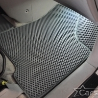 Автомобильные коврики EVA на Toyota Sienna II (2003-2010)