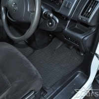 Коврики текстильные на Nissan Serena IV C26 пр.руль (2010-2016)