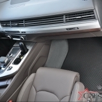 Коврики текстильные на Audi Q7 II 3 ряда (2015->)